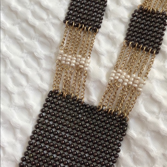 Relativity bib statement necklace - Picture 2 of 3